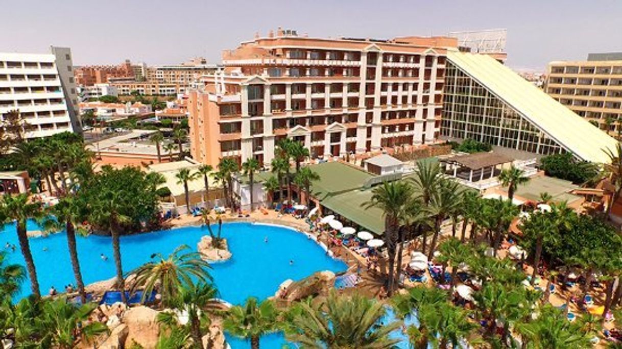 Place Playacapricho Hotel