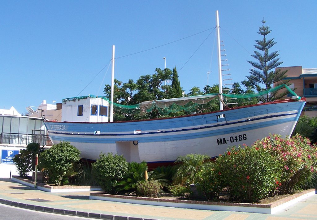 Place Barco de Chanquete La Dorada