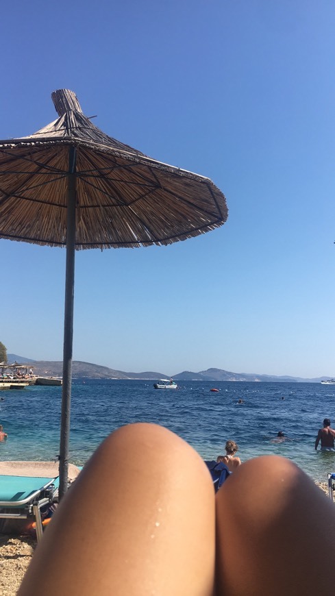 Place Saranda Beach