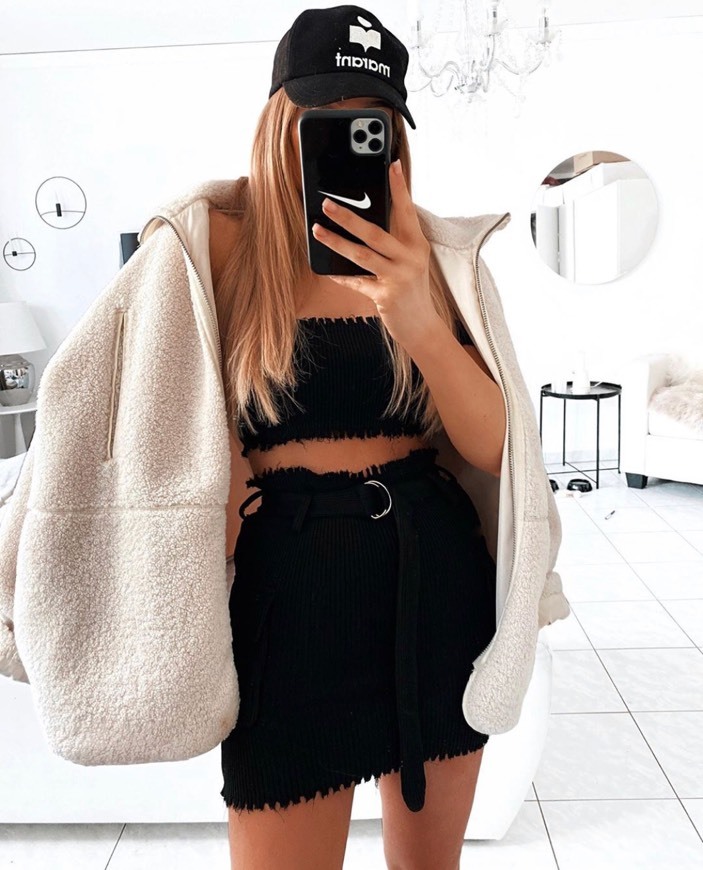 Social Outfit