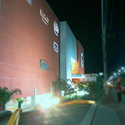 Sumaúma Park Shopping