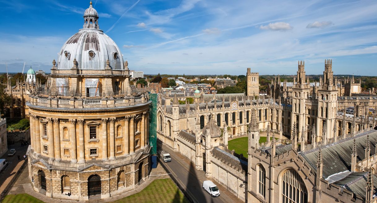 Lugar University of Oxford