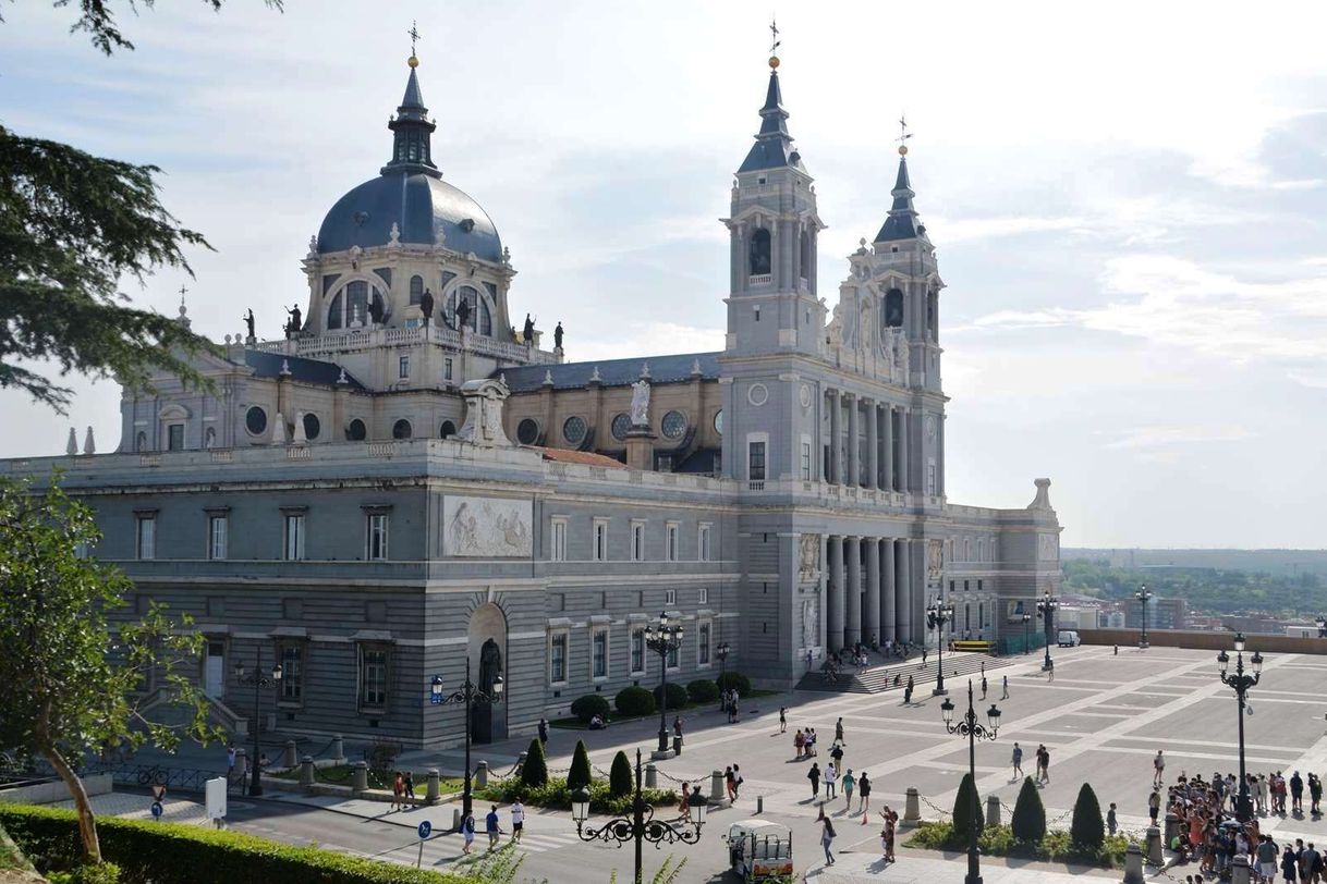 Place Almudena Cathedral