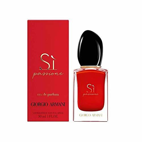 Social Giorgio Armani