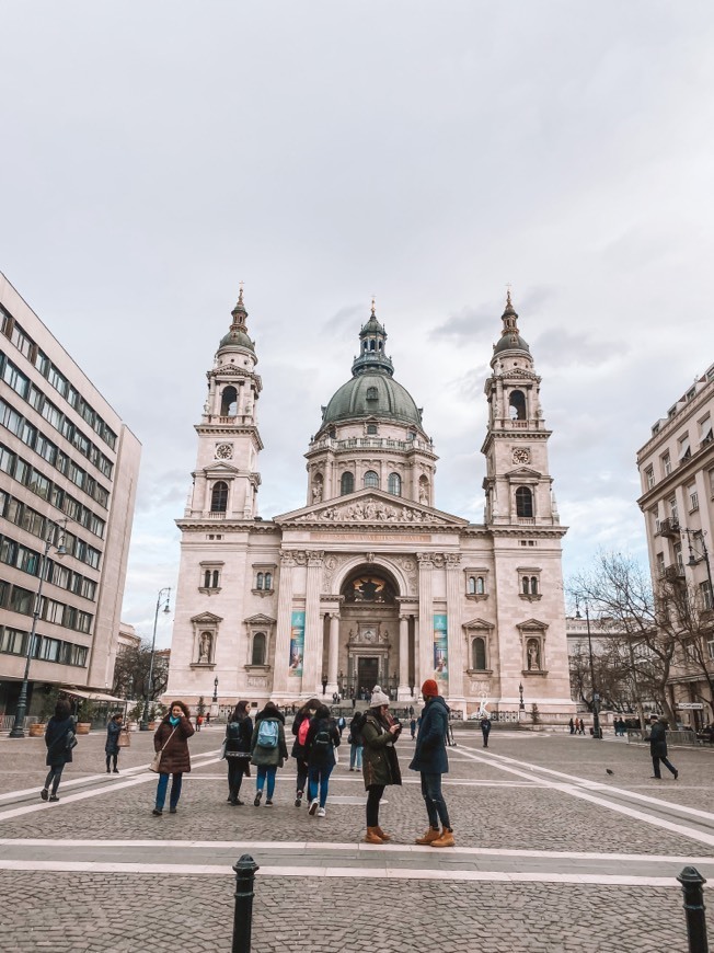 Place Basílica de San Esteban