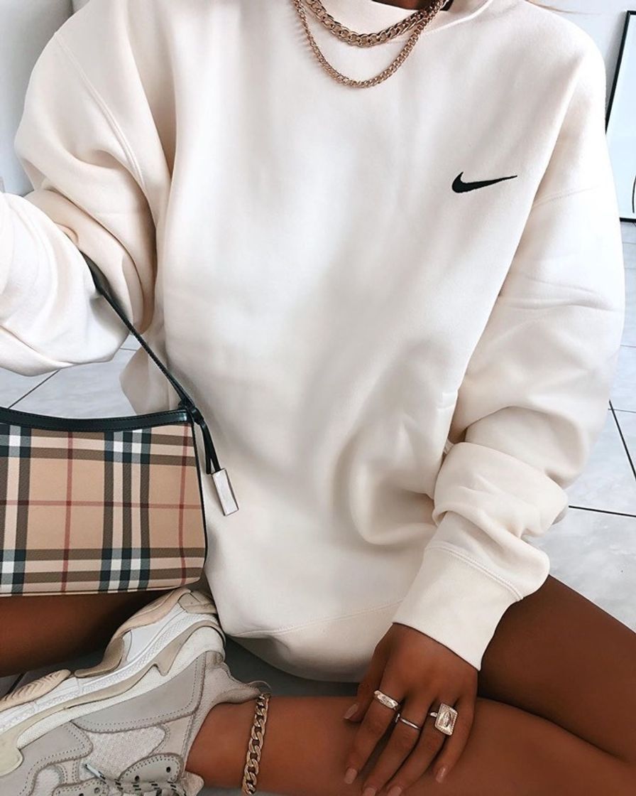 Social Nike simple