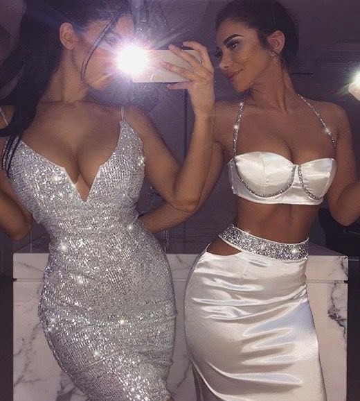 eu e minha amiga no futuro✨👠