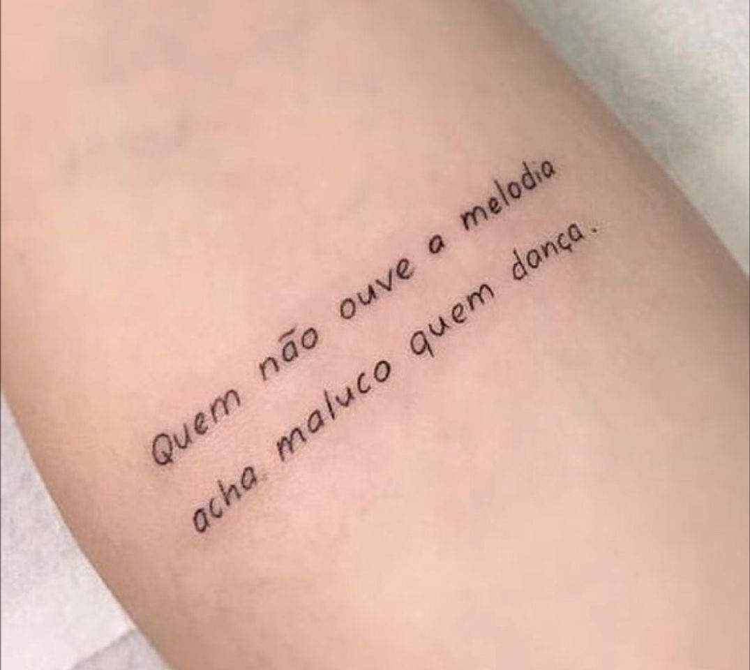 Fashion Tatuagem escrita 