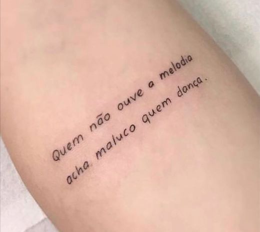 Tatuagem escrita 