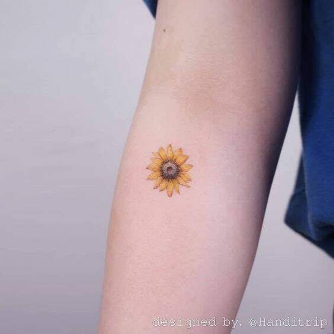 Moda Tatoo minimalista