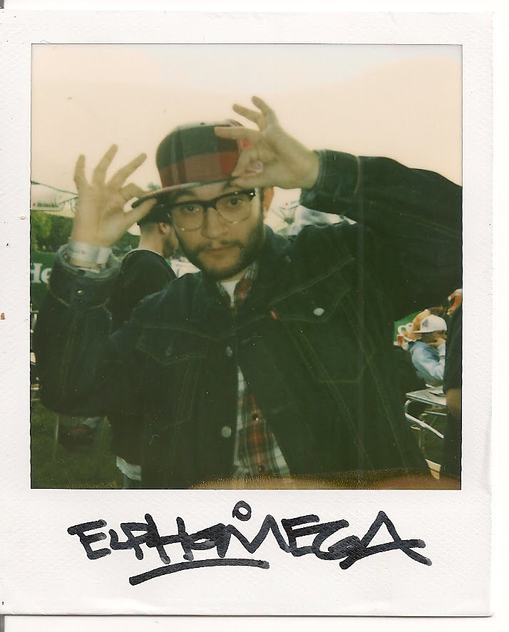 Music Elphomega Polaroid