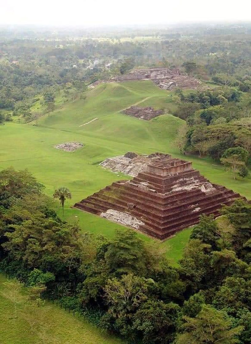 Lugar Comalcalco