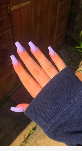 Purple nail 