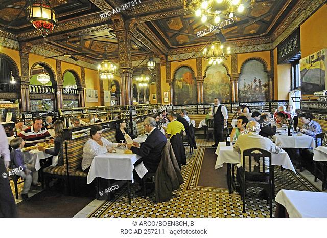 Restaurants Café Iruña