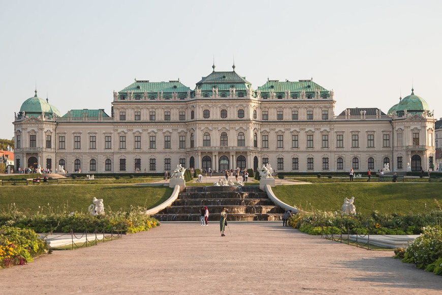 Place Belvedere Palace