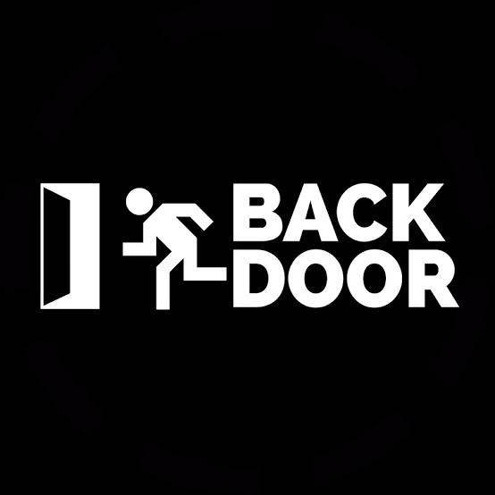 Moda Backdoor