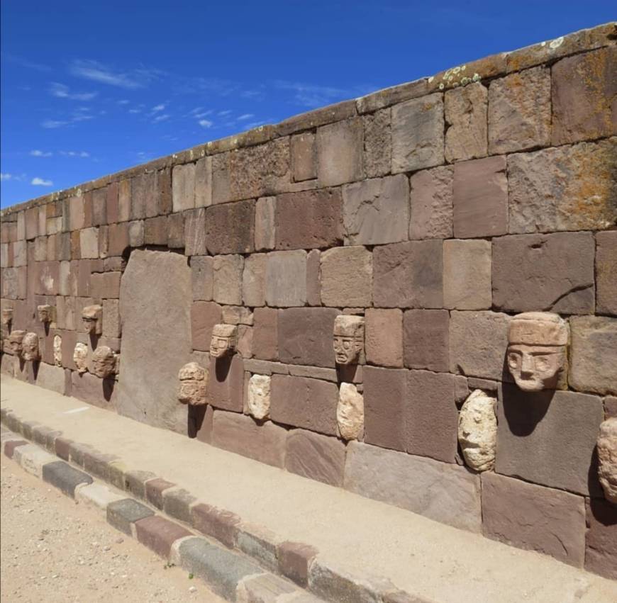 Place Tiwanaku