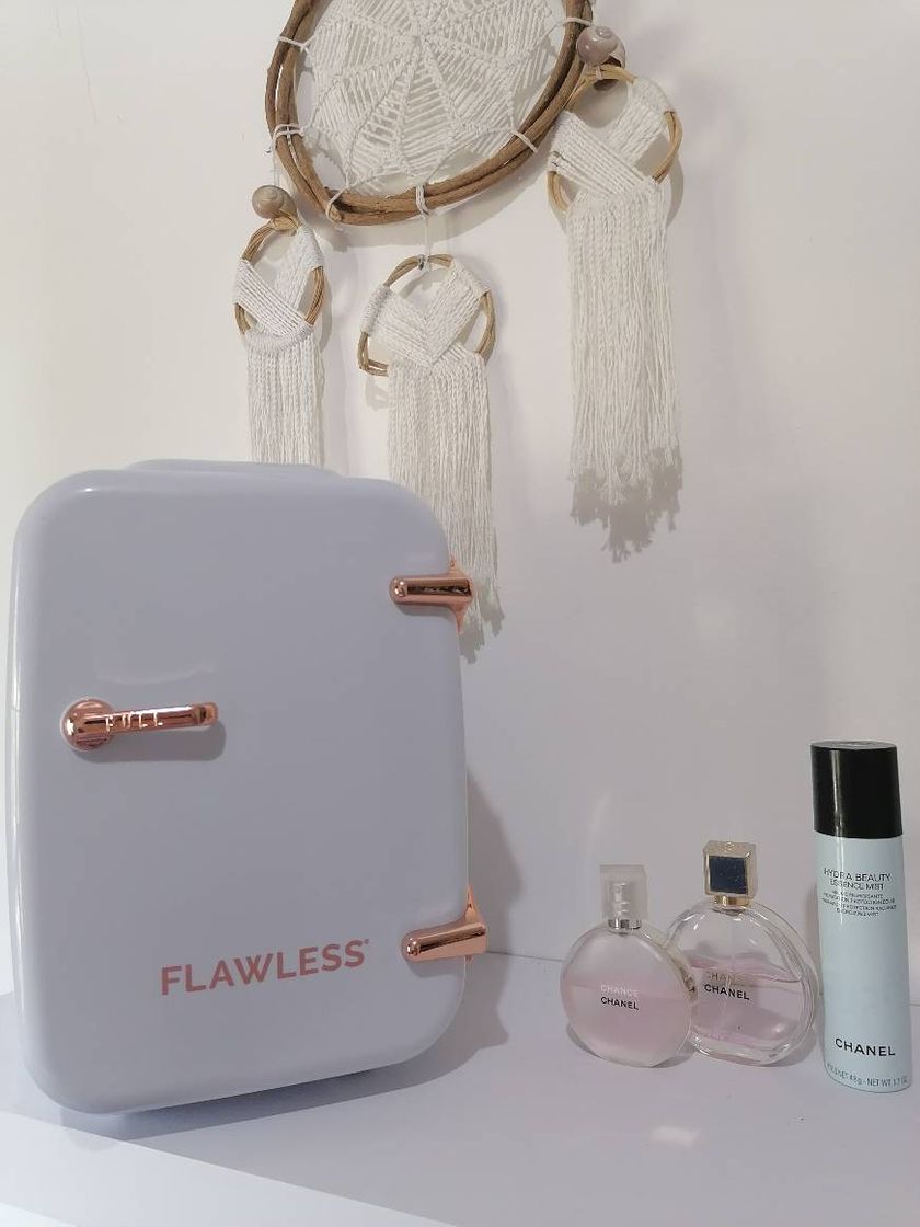 Moda Flawless beauty fridge 