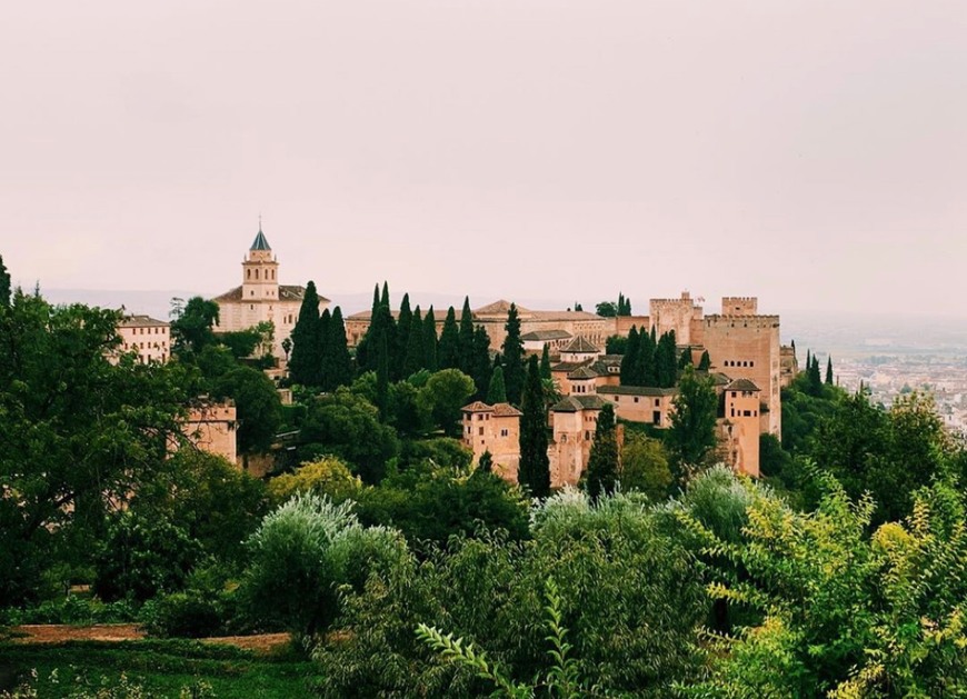 Place Alhambra