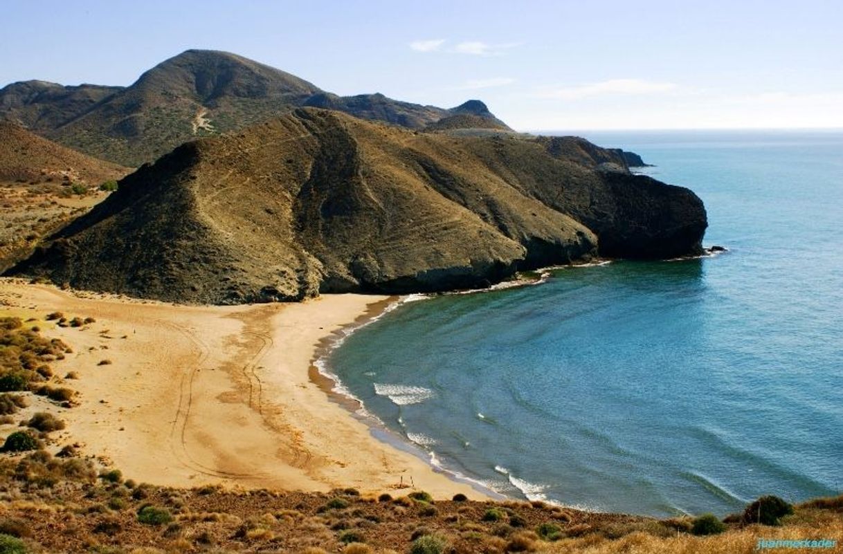 Lugar Cala de la Media Luna