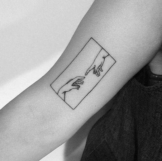 Tatto de mãos 