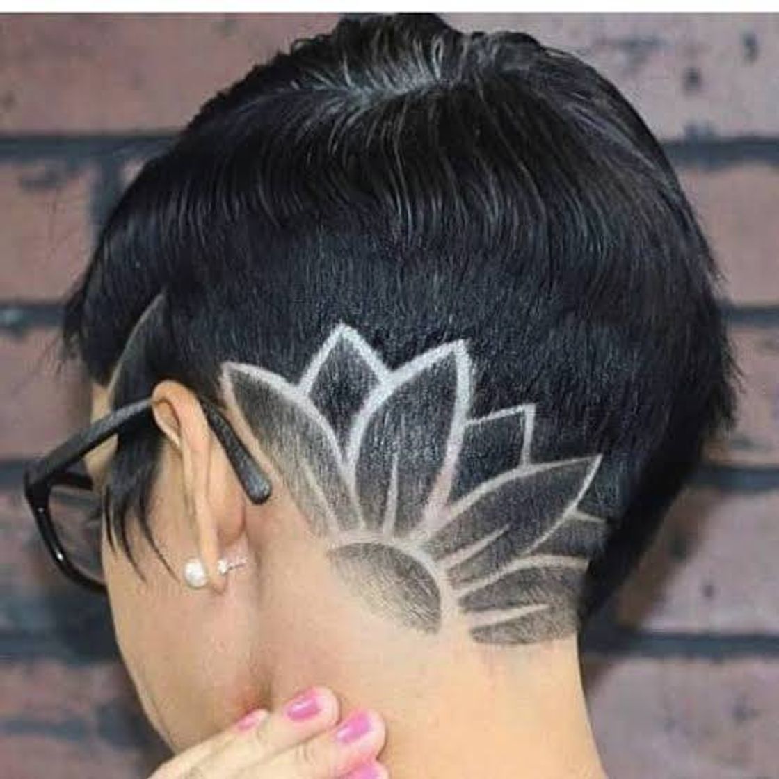 Moda Hair Tattoo: 16 fotos da tendência dos cortes de cabelo