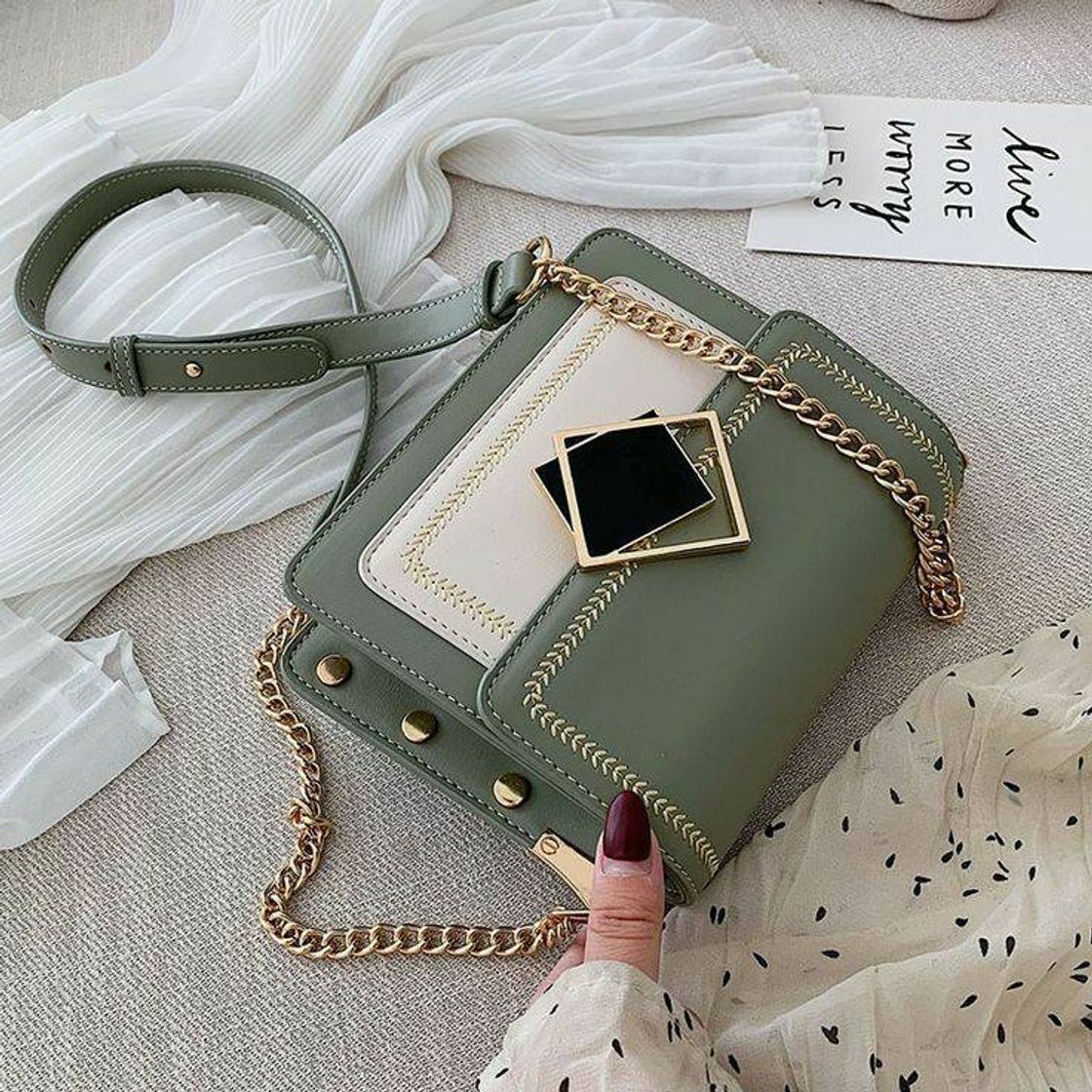 Fashion 🤩💚