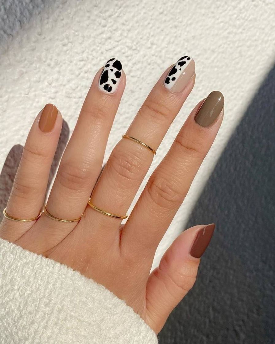 Fashion Nails bem básica 