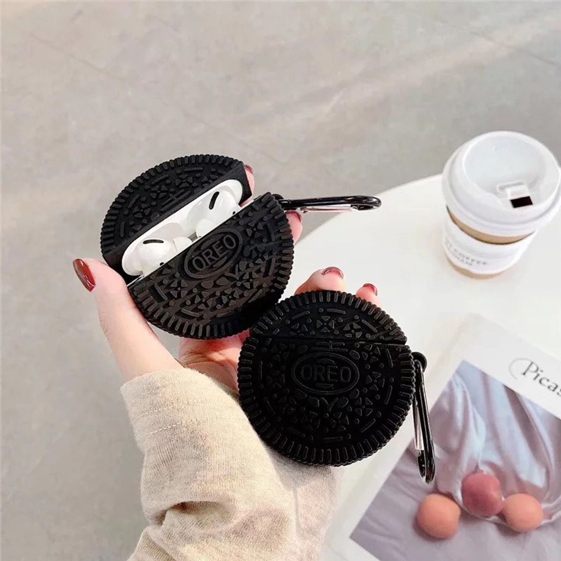 Moda Funda AirPods oreo