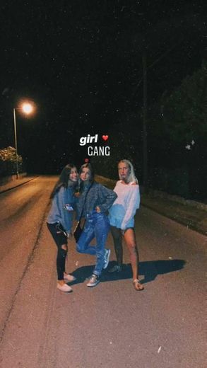 Girl gang