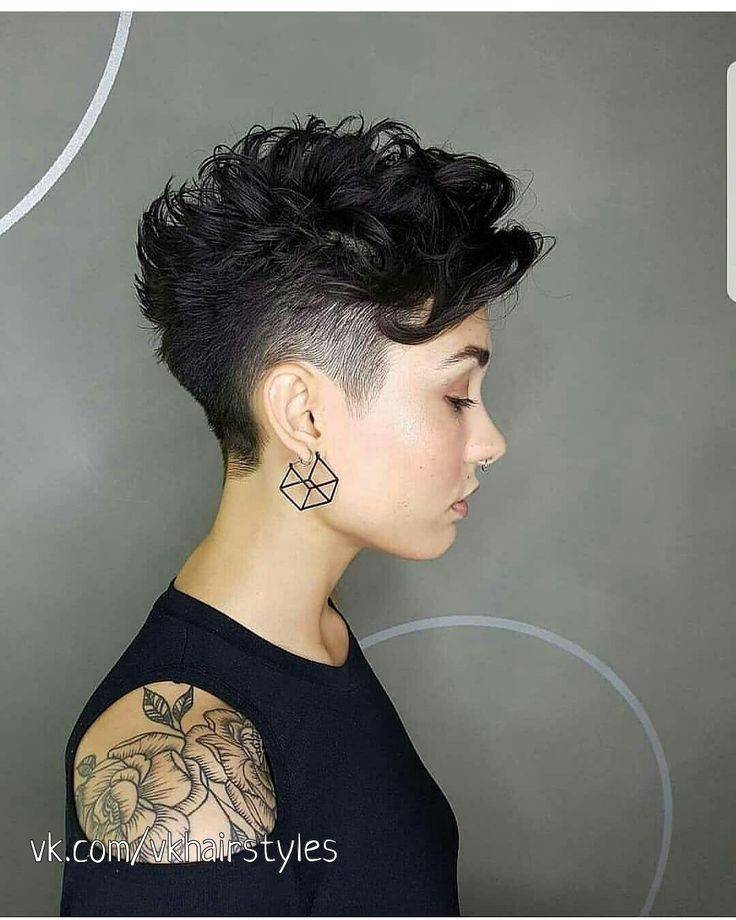 Fashion Pixie cut