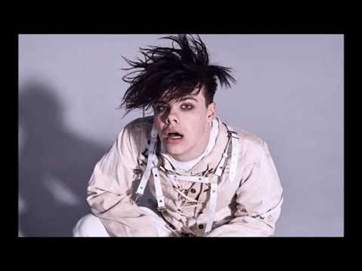 Canción YUNGBLUD - Psychotic Kids - YouTube