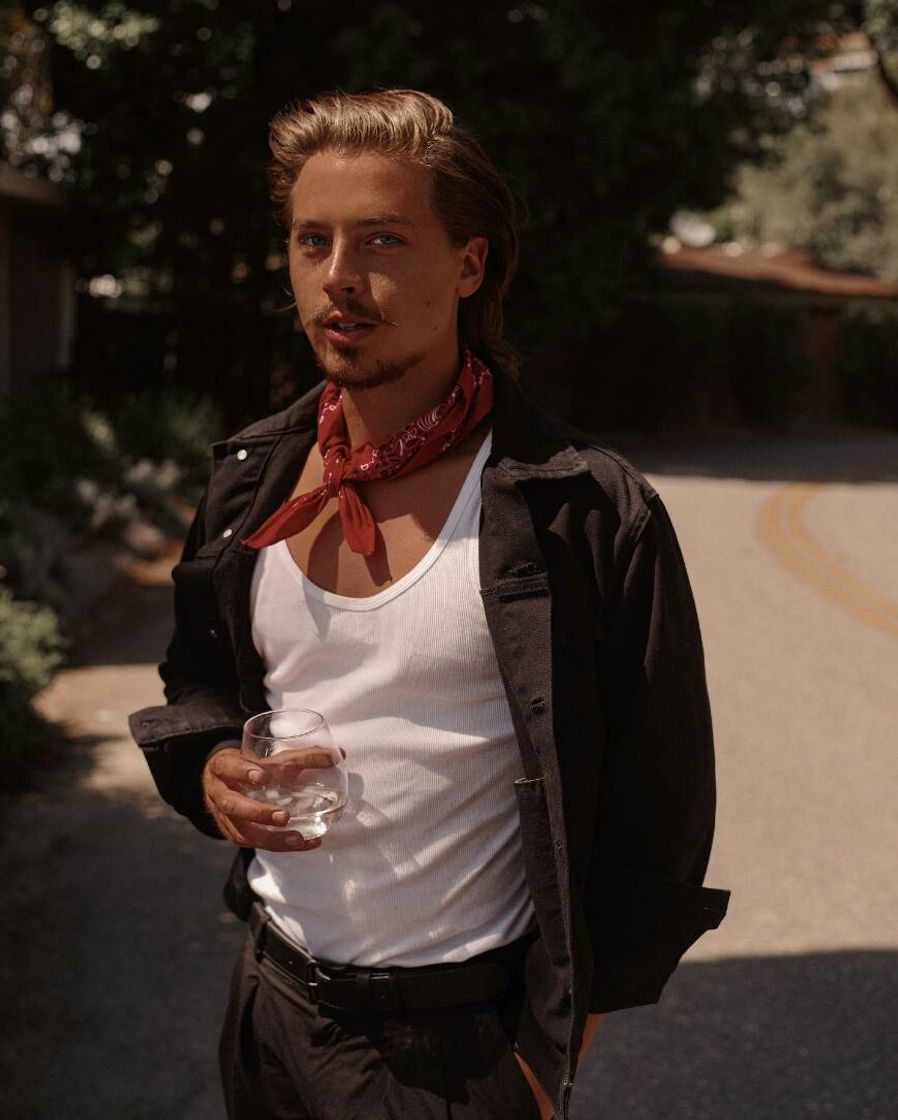 Moda Cole sprouse