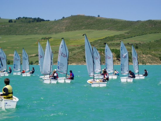 Place Embalse de Alloz