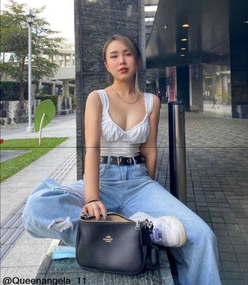 Social Top con cuello en v