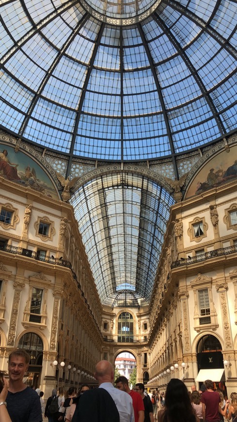 Place Galería Vittorio Emanuele II