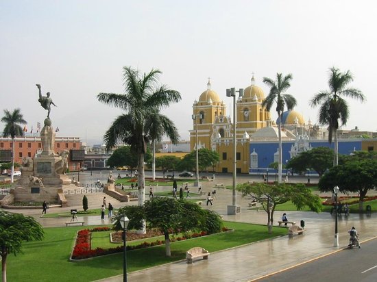 Lugar Plaza de Armas de Trujillo