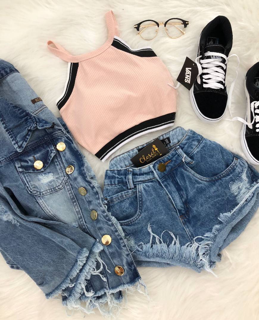 Fashion ♡ Short Jeans/ Cropped/ Jaqueta Jeans/ Tênis ♡