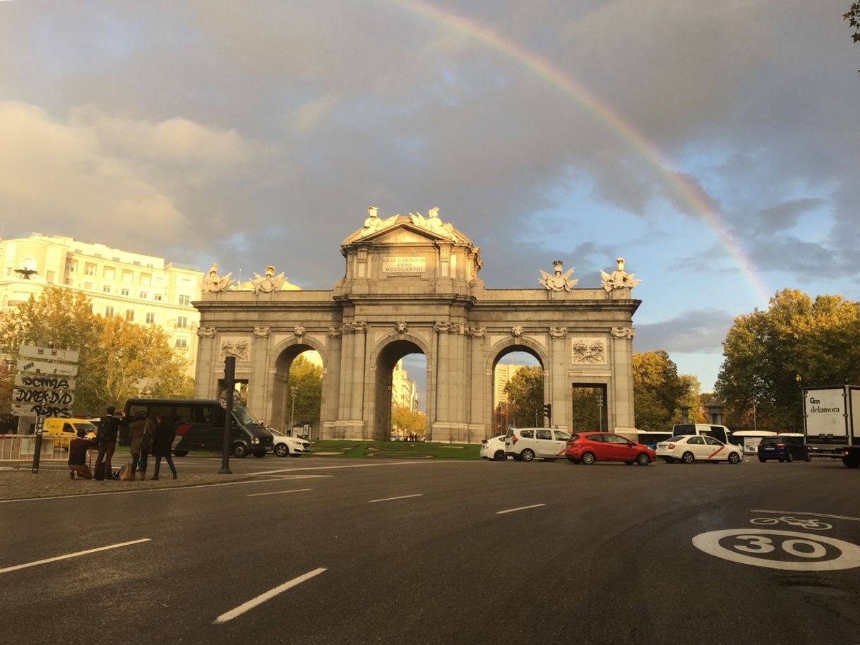 Lugar Puerta de Alcalá