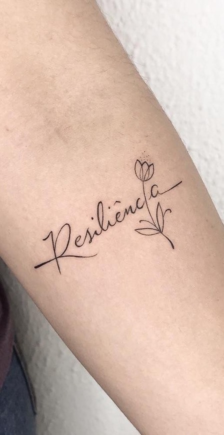 Moda tattoo resiliência