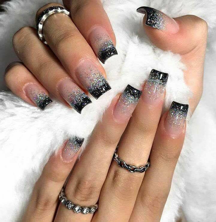 Moda Nail's