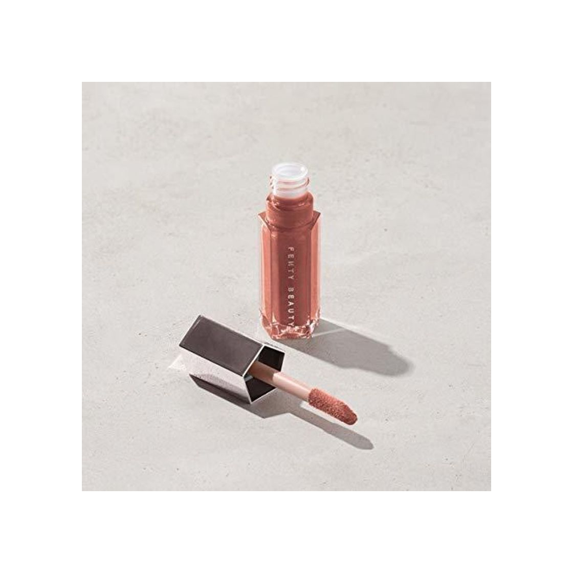 Belleza Fenty Beauty By Rihanna