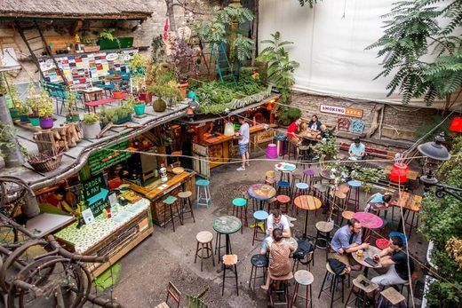 Place Szimpla Kert