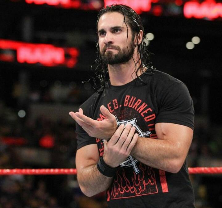 Social Seth Rollins