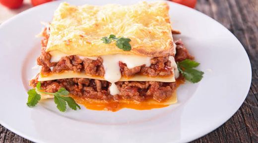 Lasanha à Bolonhesa Saborosa | Receitas Nestlé