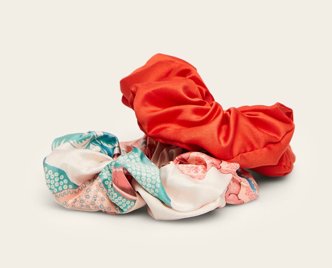 Producto 2 scrunchies