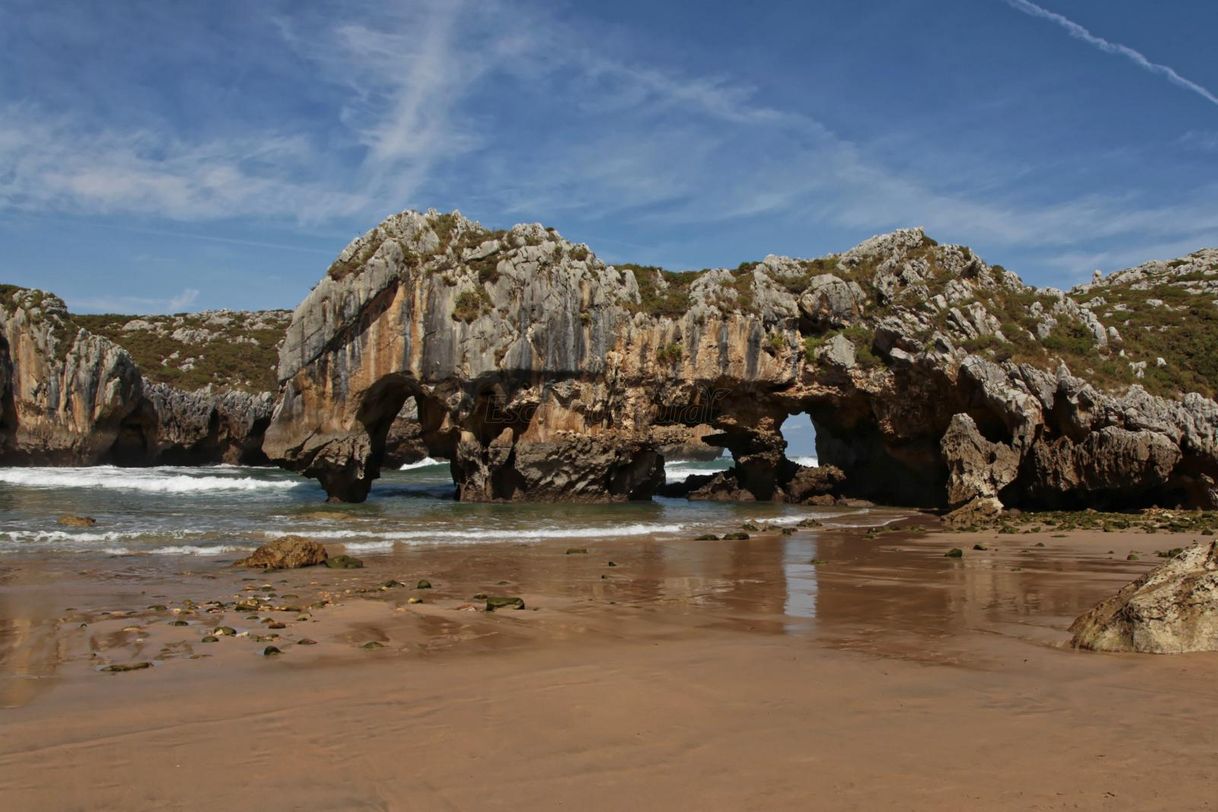 Lugar Cuevas del Mar