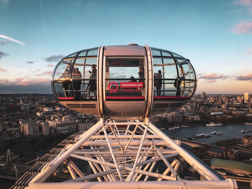 Place London Eye