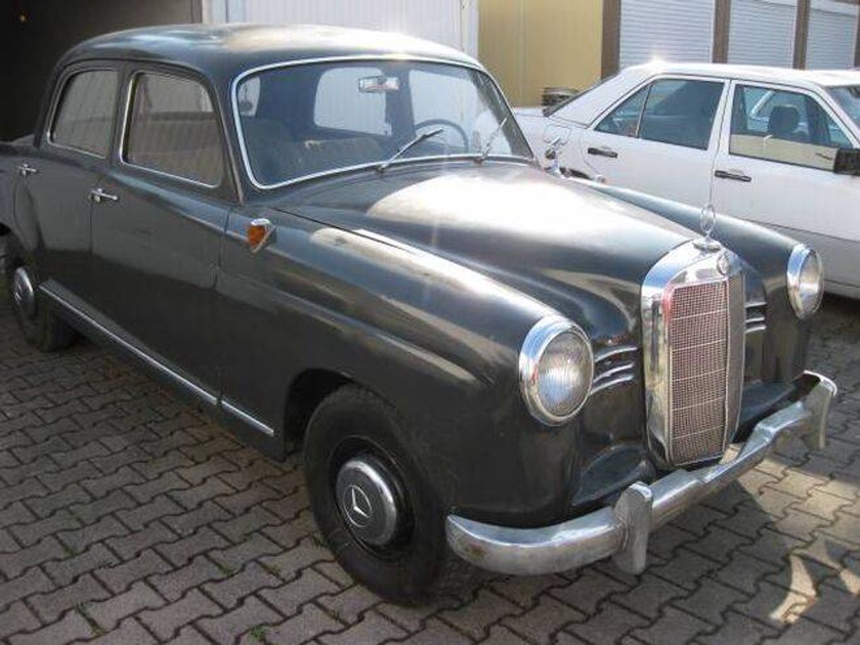 Moda Mercedes benz 180D. 1959!