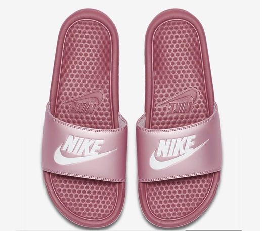 Nike Benassi chinelos